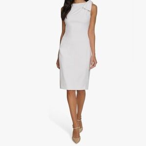 Elegant White Sleeveless Dress